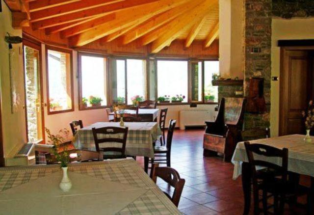 Agriturismo La Fonte Di Mariella Gravedona Extérieur photo