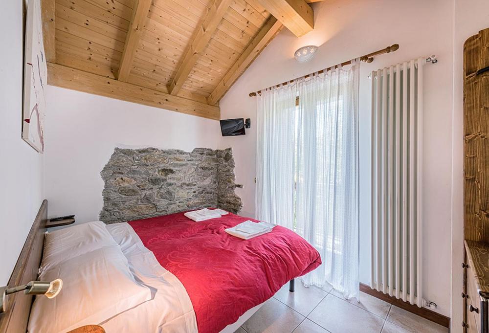 Agriturismo La Fonte Di Mariella Gravedona Extérieur photo